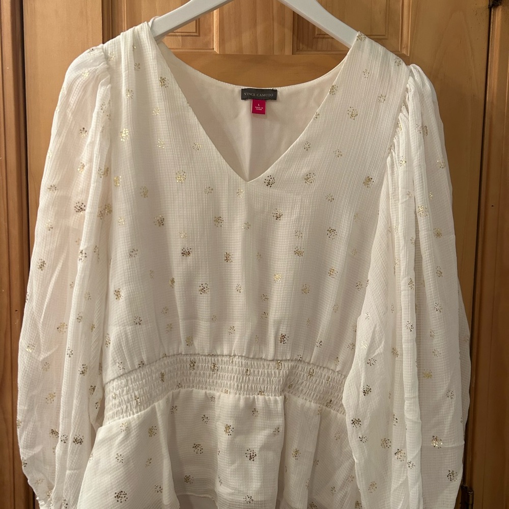 Vince Camuto Cream Blouse with Gold Accents